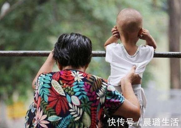 妈妈|为什么姥姥成了带娃的主力军,孩子奶奶却备受嫌弃,理由真现实