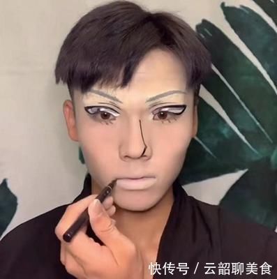 奈奈|美妆博主仿妆“巴卫”,开局粉底不要钱看到成品怪我眼拙