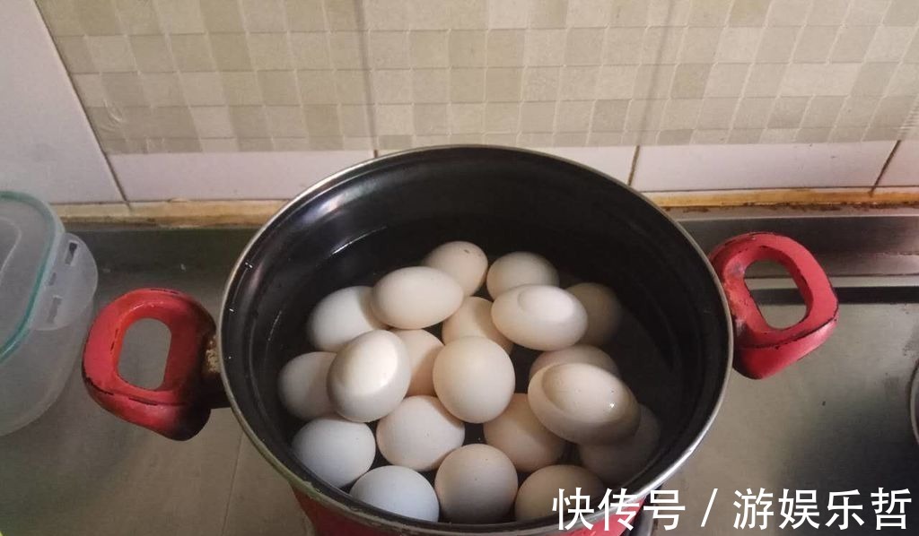 天天早餐吃鸡蛋，原来一直吃错了营养师辟谣没营养还不健康