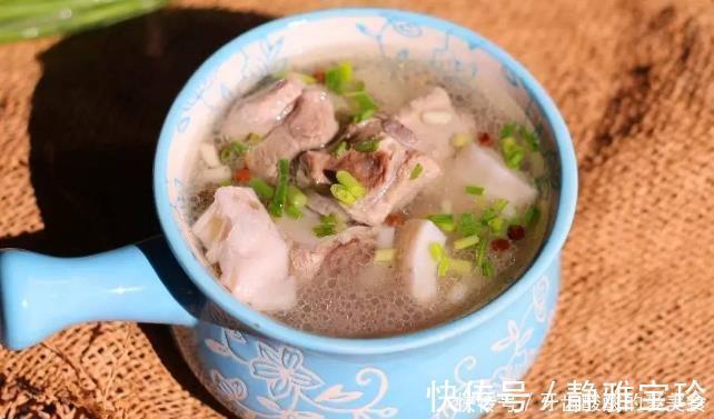 排骨汤|炖排骨汤，不要放“3样料”，教您正确做法，排骨汤鲜香味道好
