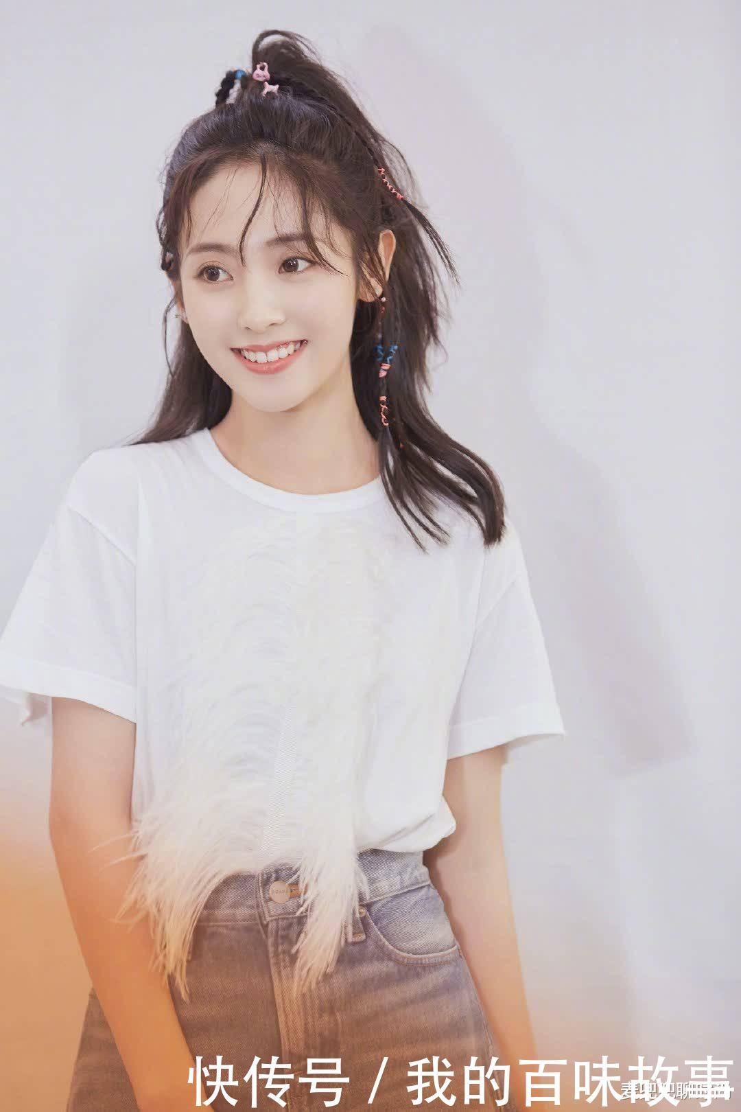 “丸子头”早就过时了！今年开始流行“樱桃头”，8成女生都适合