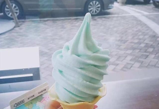 小时候|学校门口的5种“奢侈零食”大多人吃过2种,网友全吃过家里有矿