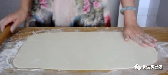 【美食窗】自从学会花卷的懒人做法，自行发面，我家隔天就做2大锅，真香