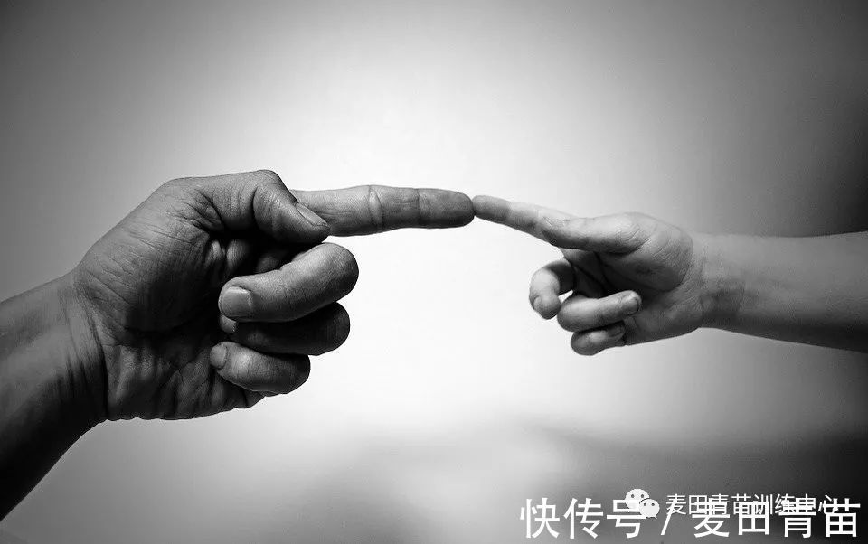 防盗窗|妈,我就看十分钟电视,看完写作业,孩子讲条件后,你该怎么办?