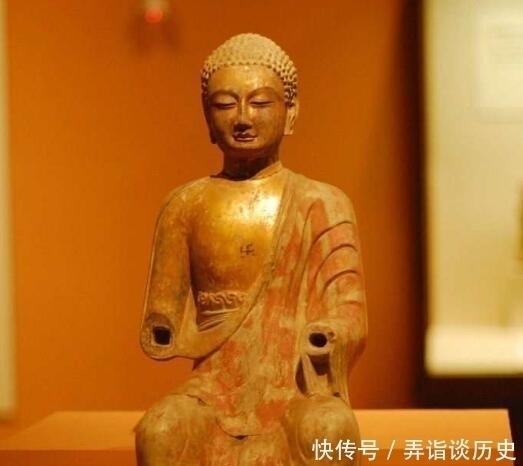 世上|世上有两种人,不用拜佛,佛菩萨也会保佑他