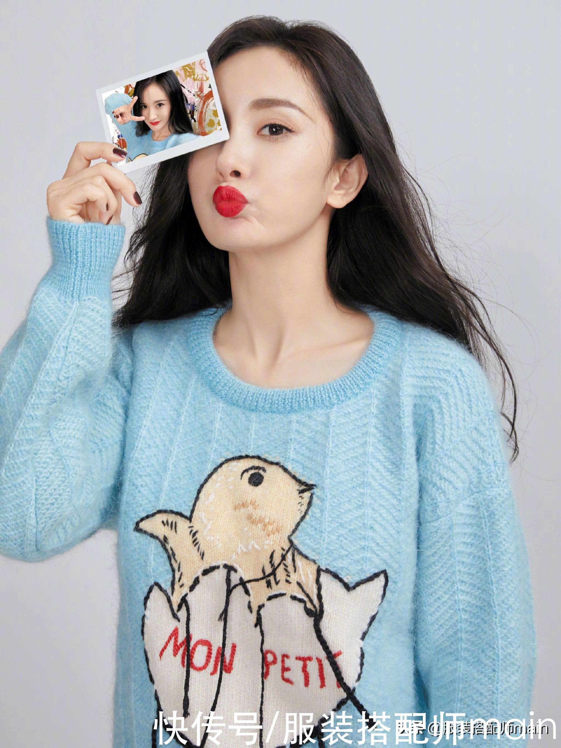 买了卡通毛衣却不会穿？这6种搭法请收好，上班日常都适合