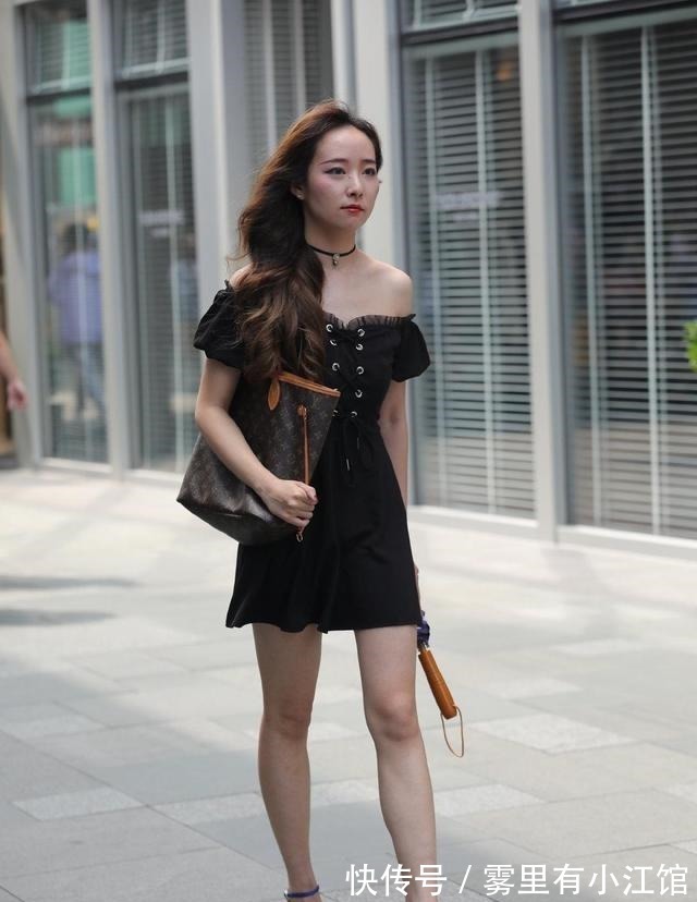 漏斗形 “漏斗形”身材的鲨鱼裤美女,给你想要的优雅感,遮肉显瘦!