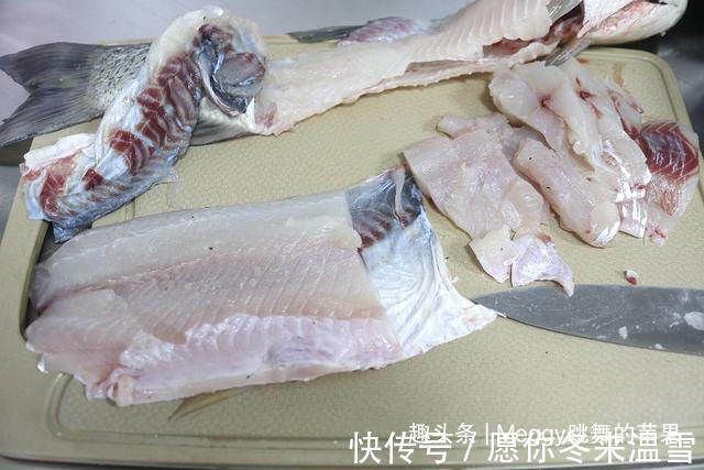 花23元买了一条鱼,做了4道菜发到朋友圈,纷纷点赞不服不成