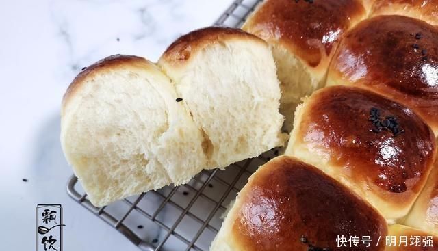 看似平凡却非常好吃的面包, 柔软香甜, 做法简单, 孩子吃着不停嘴