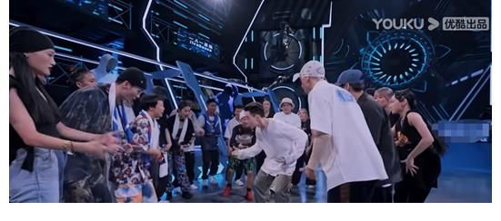 舞者|《街舞4》冲着张艺兴、王一博看的节目,没想到被他圈粉了