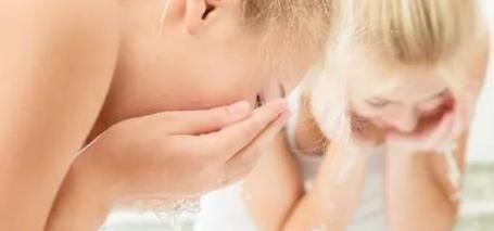 每个女性都希望自己能拥有好皮肤,一定要坚持这些好习惯才行