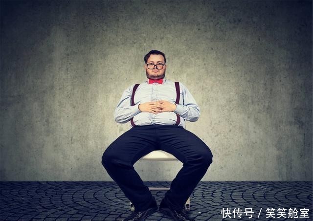 坐几个小时才是久坐?超过这个时间,你的身体可能面临4大危险