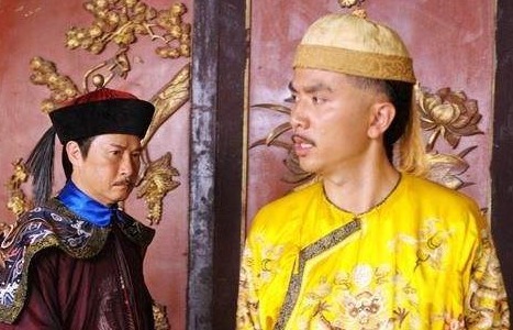 皇帝|太妃临终前提出最后请求,皇帝犹豫答应,亲王马上磕头谢恩