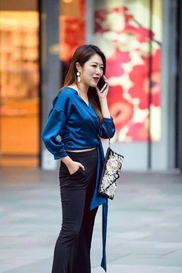 驼色 打底裤能遮挡赘肉,保证穿搭美到极致,怎么搭配也不出错!