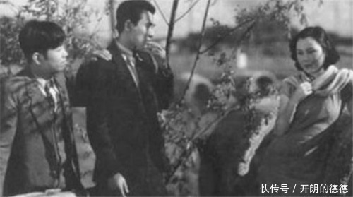 结婚半年挺着大肚和丈夫离婚,净身出户去打拼,成家喻户晓的名人