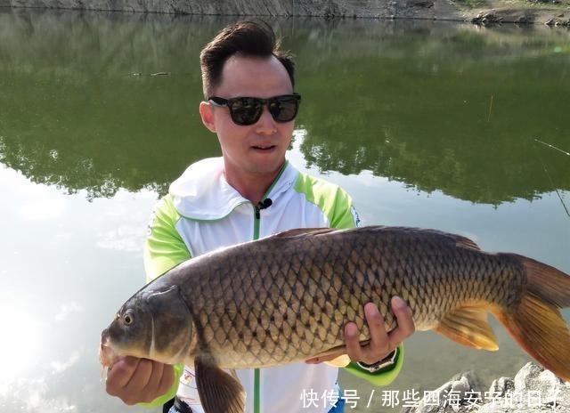 接二连三|冬天钓鱼很难这几种霸气钓法,板鲫接二连三,上个不停