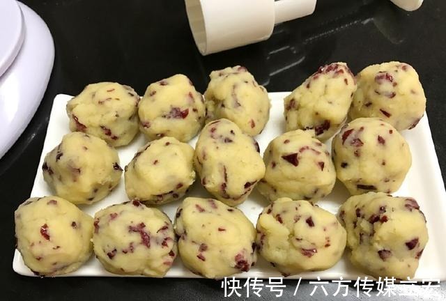 细砂糖|这糕点夏天多吃点,能够刮油减脂,清热防暑,减肥的人可以多吃点