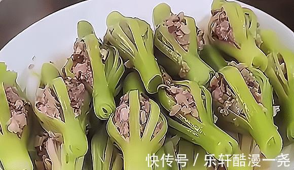 两端|入秋进补，肉别总炒着吃了，搭配这食材，上锅蒸熟浇上料，真鲜香