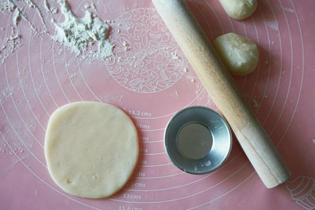 不用烤箱，在家也能做“雪媚娘”，甜而不腻，零失败的小甜点