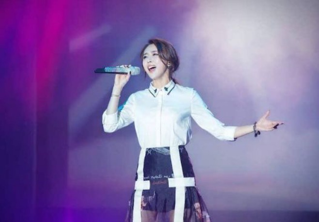 梁博|她瞞著丈夫參加好聲音,火了后卻說自己單身? 下臺就和丈夫離婚