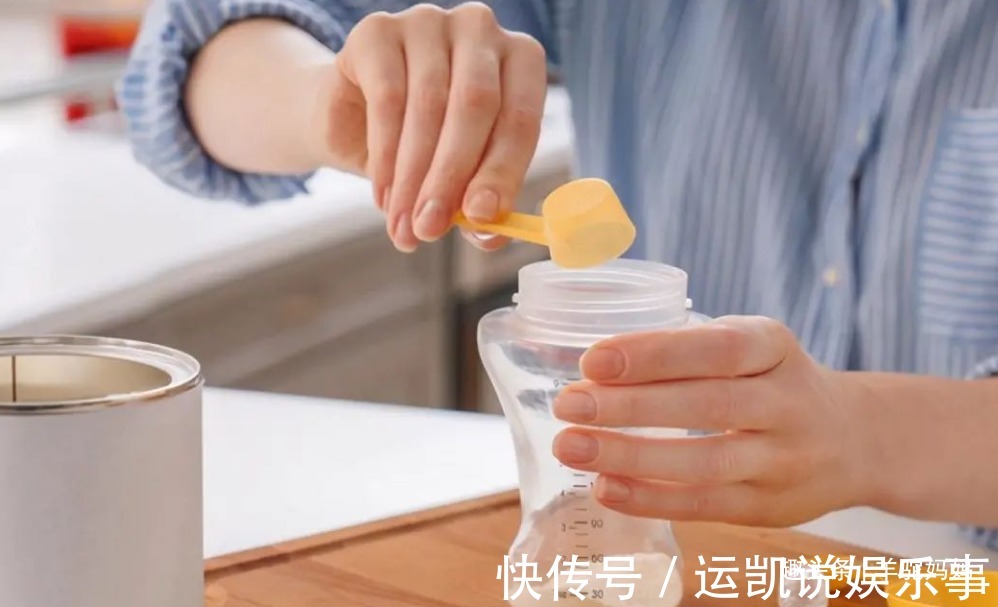 冲泡|15个月宝宝被查出“结石”,因父母冲奶粉行为错误,伤害了娃