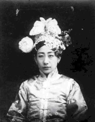 真容|清朝妃子的真容,图3样貌不输孟小冬,图7是珍妃的亲姐姐