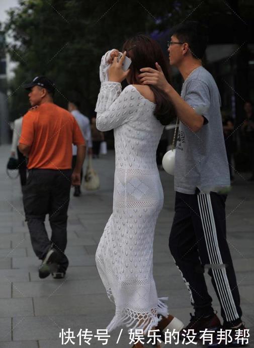 直筒|白色镂空直筒长裙,文艺清新范儿十足,尽显大气