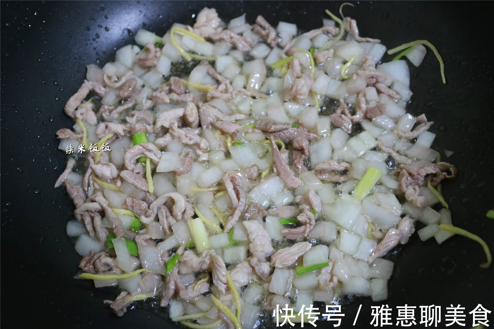 面条|早餐吃不够，晚餐还想吃，这碗面我家一周做5次，连汤也喝光