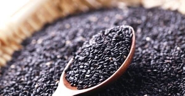 桑椹酒|天然的“染发剂”被找到了，坚持每天吃一点，白发悄悄变黑发