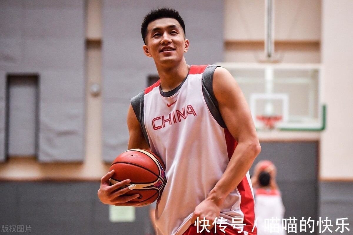 翟晓川|郭艾伦训练场偶遇翟晓川 好哥们一句话破防 他为何屡屡被针对