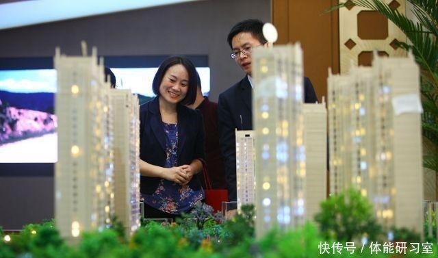 三居室|王健林建议刚需买房买三不买二,面积不超110,有什么深意呢!