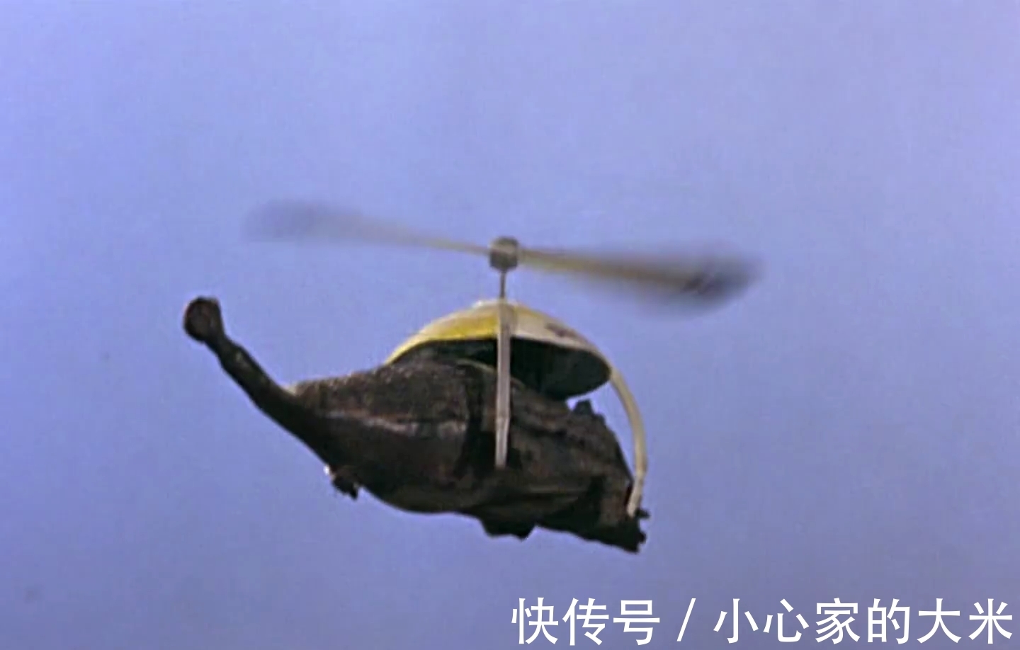 |《奥特曼》中最轻松诙谐的一回,其中一名场面引后辈致敬