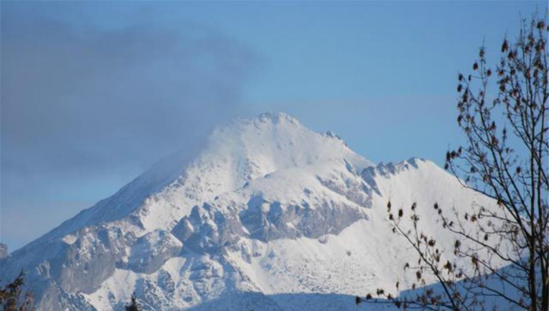 变法!王安石早年最经典一首诗,每一句都气势磅礴,读来令人热血沸腾