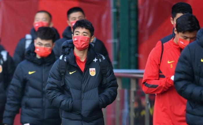12|高洪波、里皮、李铁、李霄鹏!国足连续两次进12强赛,也算进步了