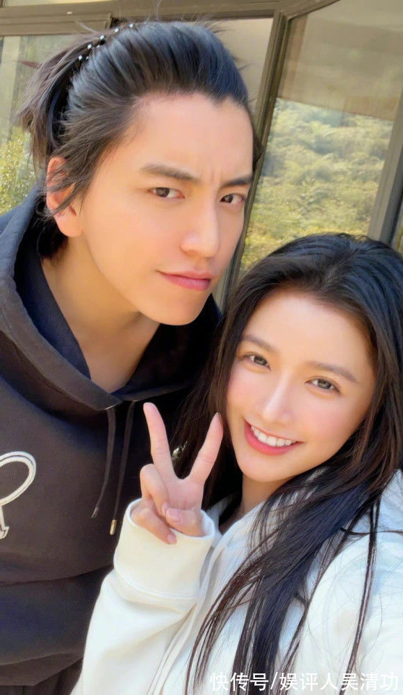 徐璐|芒果台恋爱综艺的业绩：陈乔恩与男友逛街，王子文和吴永恩逛超市