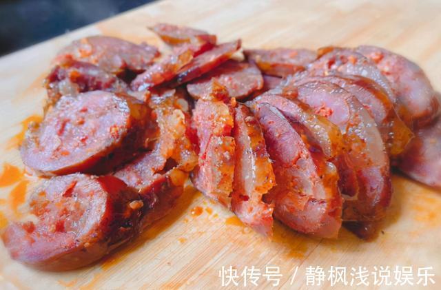 晾晒|灌腊肠,记住“4窍门”,腊肠口感棒味道香,无腥味,十分正宗