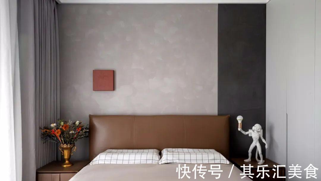 床头|110㎡精装房改造,颜色点缀空间,打造出浓浓的艺术气息!