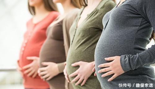 孕妇|孕晚期孕妇洗澡怎么办？这样做能避免抻到肚子，让胎宝宝更安全