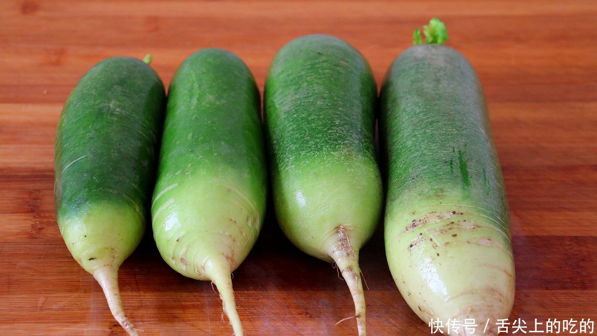 萝卜最好吃做法,不用炒不凉拌,一次3斤不够吃,给红烧肉也不换