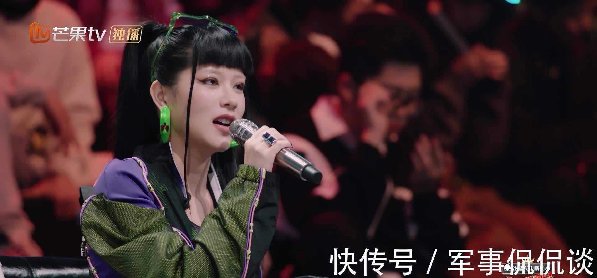 《說唱聽我的2》朱婧汐質(zhì)疑帥哥說唱,田蜜金吉雅現(xiàn)場(chǎng)爭(zhēng)執(zhí)