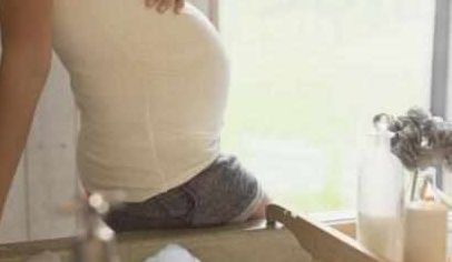 母乳|宝妈母乳有问题，导致宝宝肾部感染，这种情况就不要选择母乳喂养