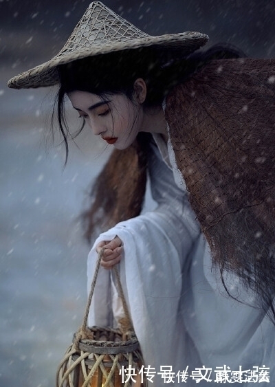 桂魄|苏轼很著名的一首中秋词,仅开篇13字就大气磅礴,美得让人心醉