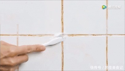 缝隙|风扇脏了难清理?教你一招,不用拆电风扇,立马洁净无尘!