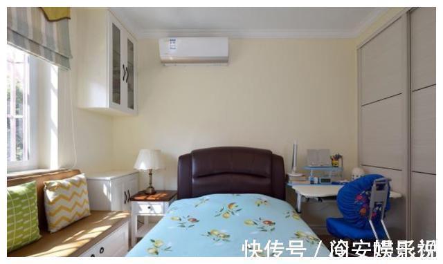 玻璃|68平小户型，客厅装卡座，电视柜后玻璃隔断厨房，全屋敞亮大气