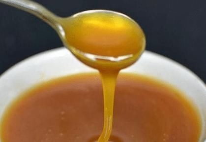 央视曝光它比“地沟油”都脏,孩子却当补品喝,父母别不在乎