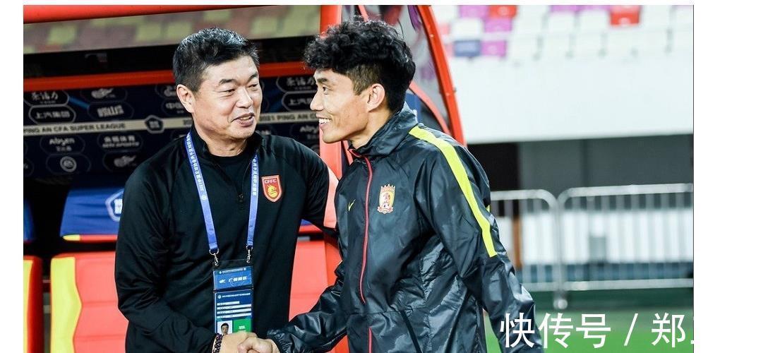 中超|反转!青岛,大连人绝处逢生,媒体爆料:新赛季,他们将留在中超