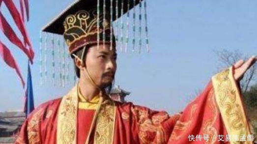 朝廷|本是越南第一开国功臣，因朝廷混乱篡位登基，还睡了前朝皇太后