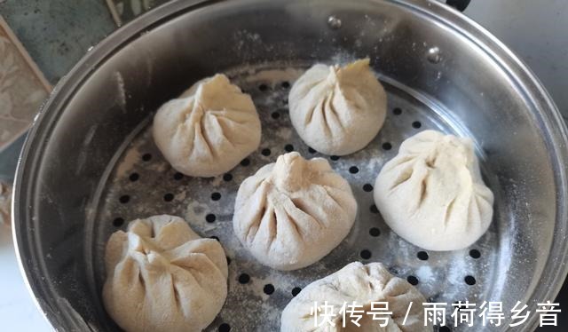 包包子|秋天,此菜再不吃就过季了,营养极高,5毛一斤,蒸包子吃真香!