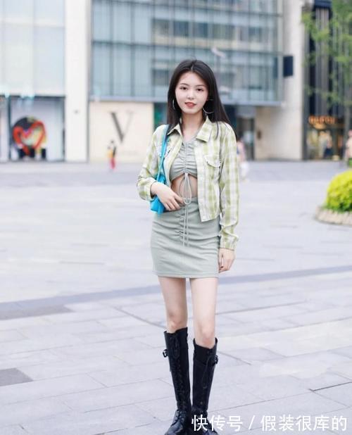 杭州|夏末初秋怎么穿?我从“杭州素人街拍”中,找到了4个搭配灵感