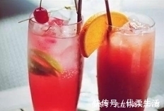 食物|6岁男孩积食腹泻，医生：4种食物不宜空腹食用，太伤脾胃了